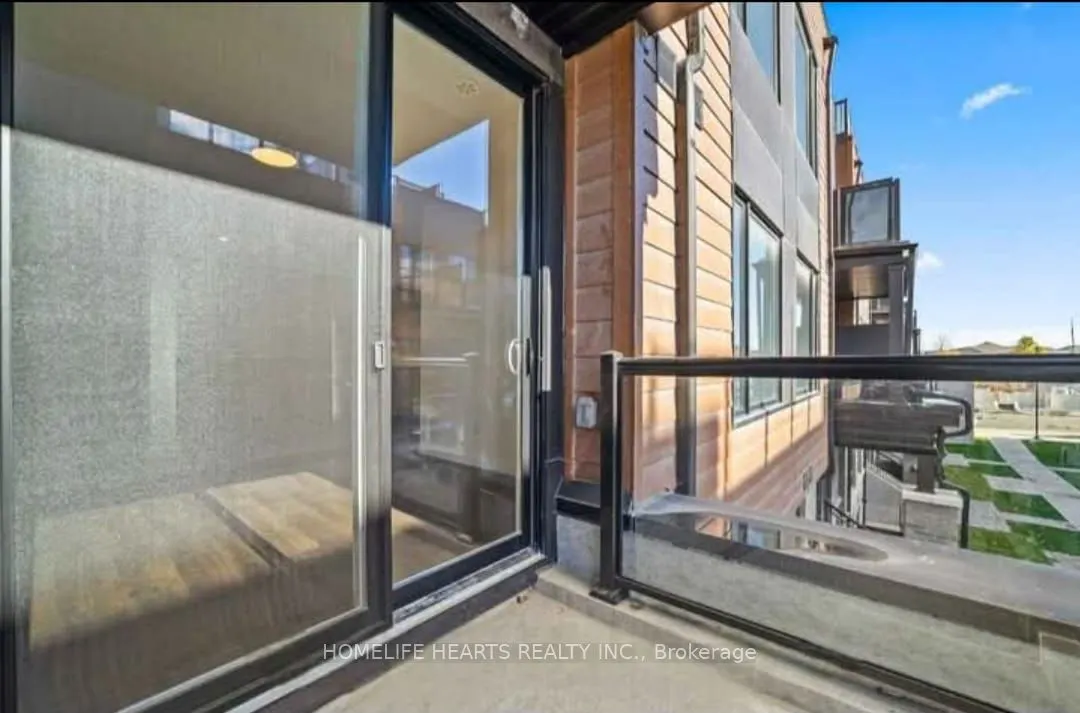 117 Marydale Avenue #30