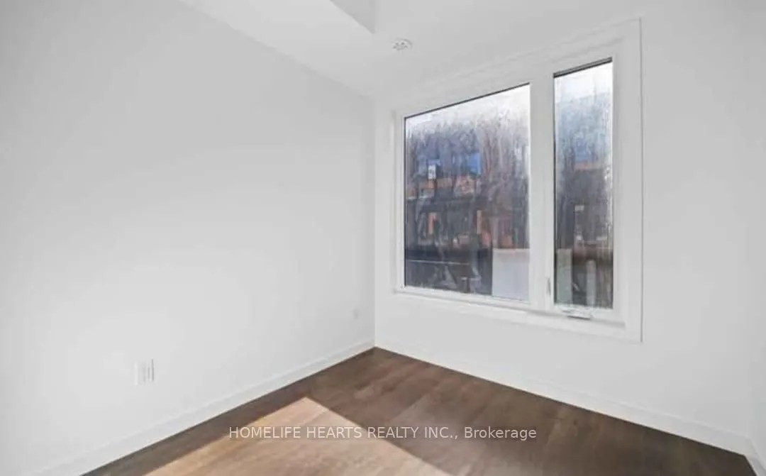 117 Marydale Avenue #30