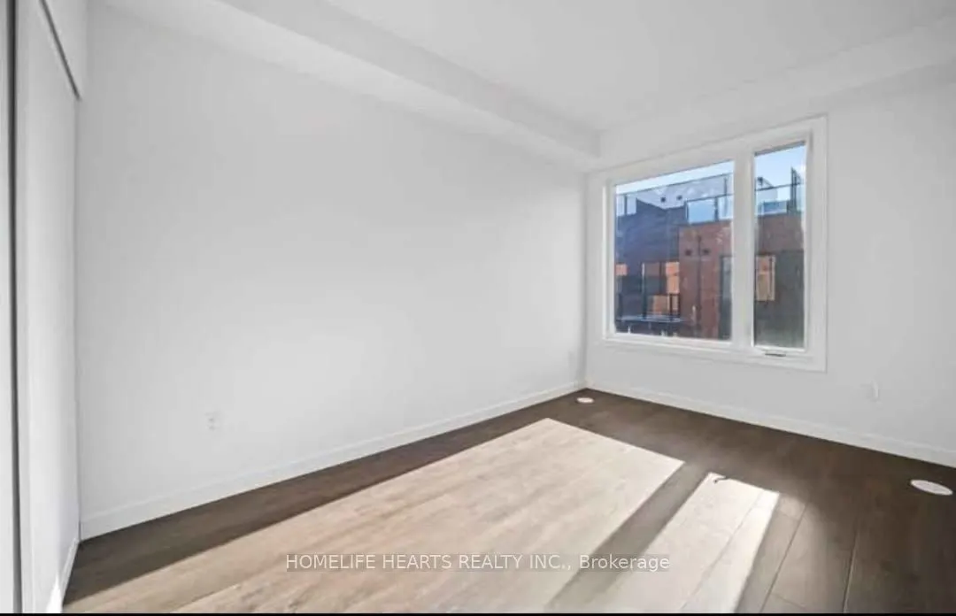 117 Marydale Avenue #30