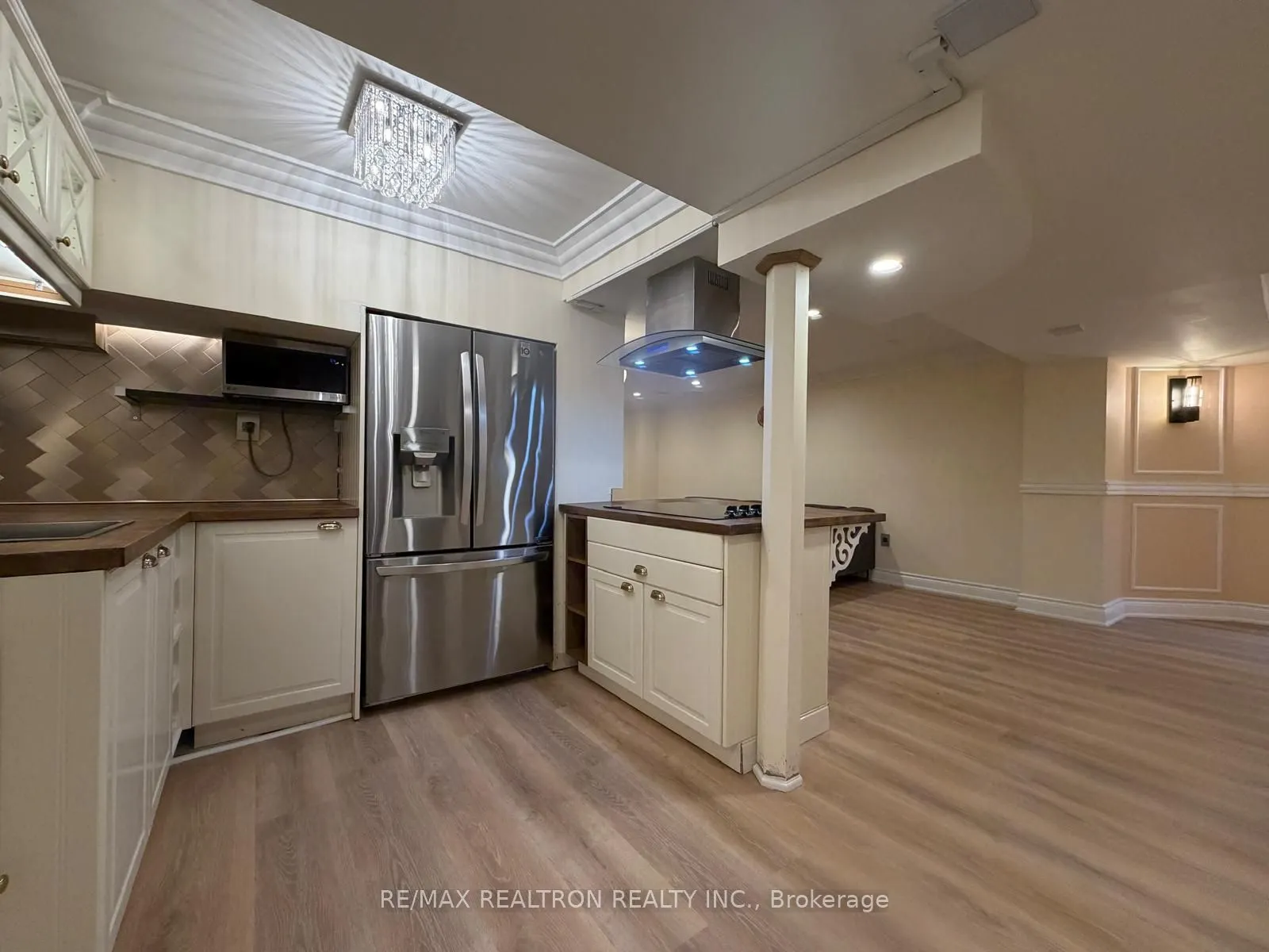 113B Timna Crescent #Lower Level