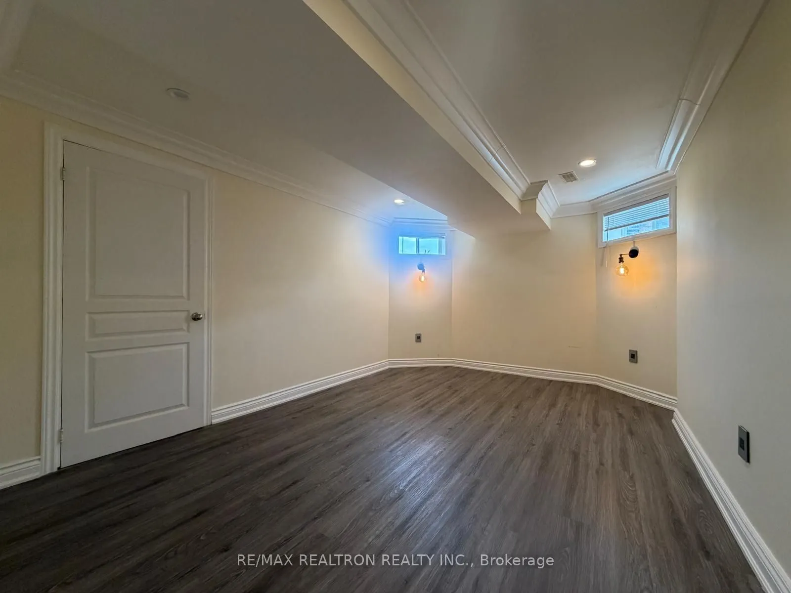 113B Timna Crescent #Lower Level