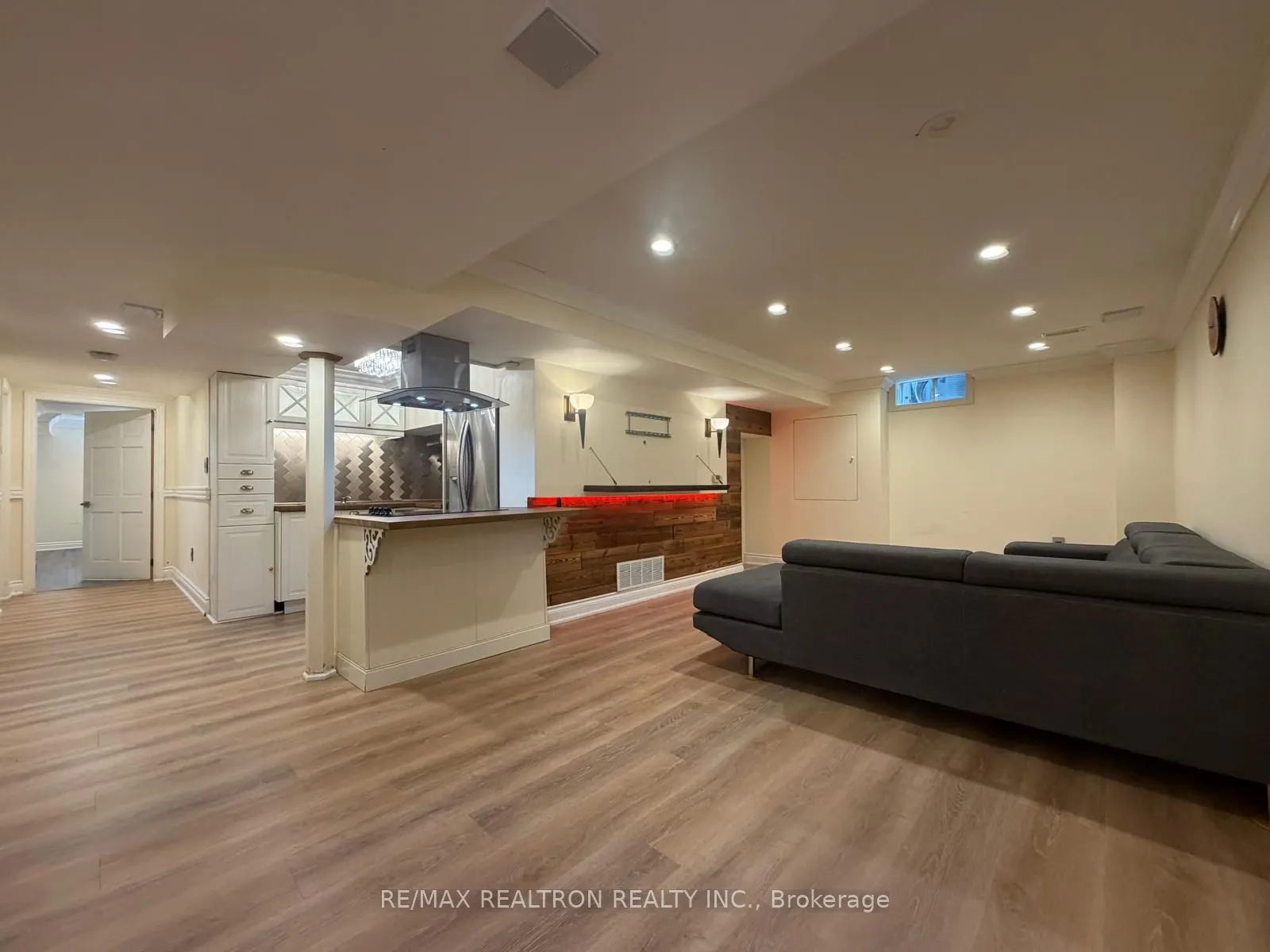 113B Timna Crescent #Lower Level