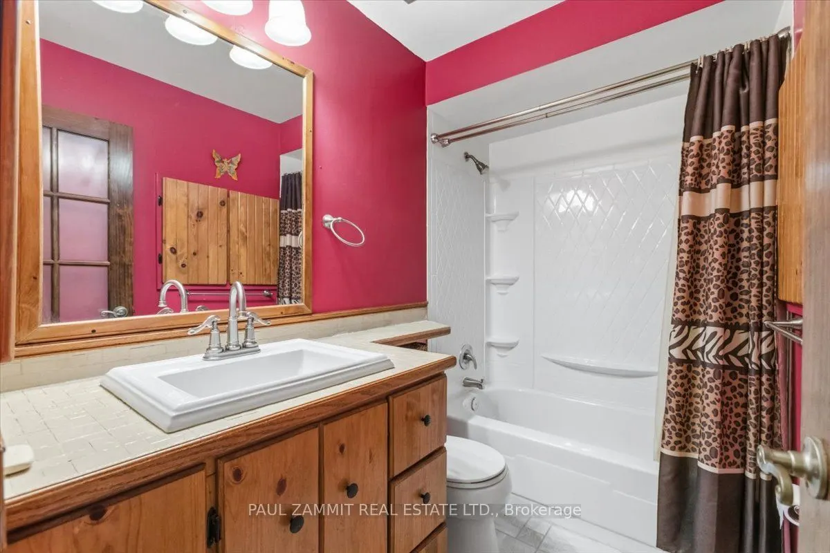42 Nicholson Way #123