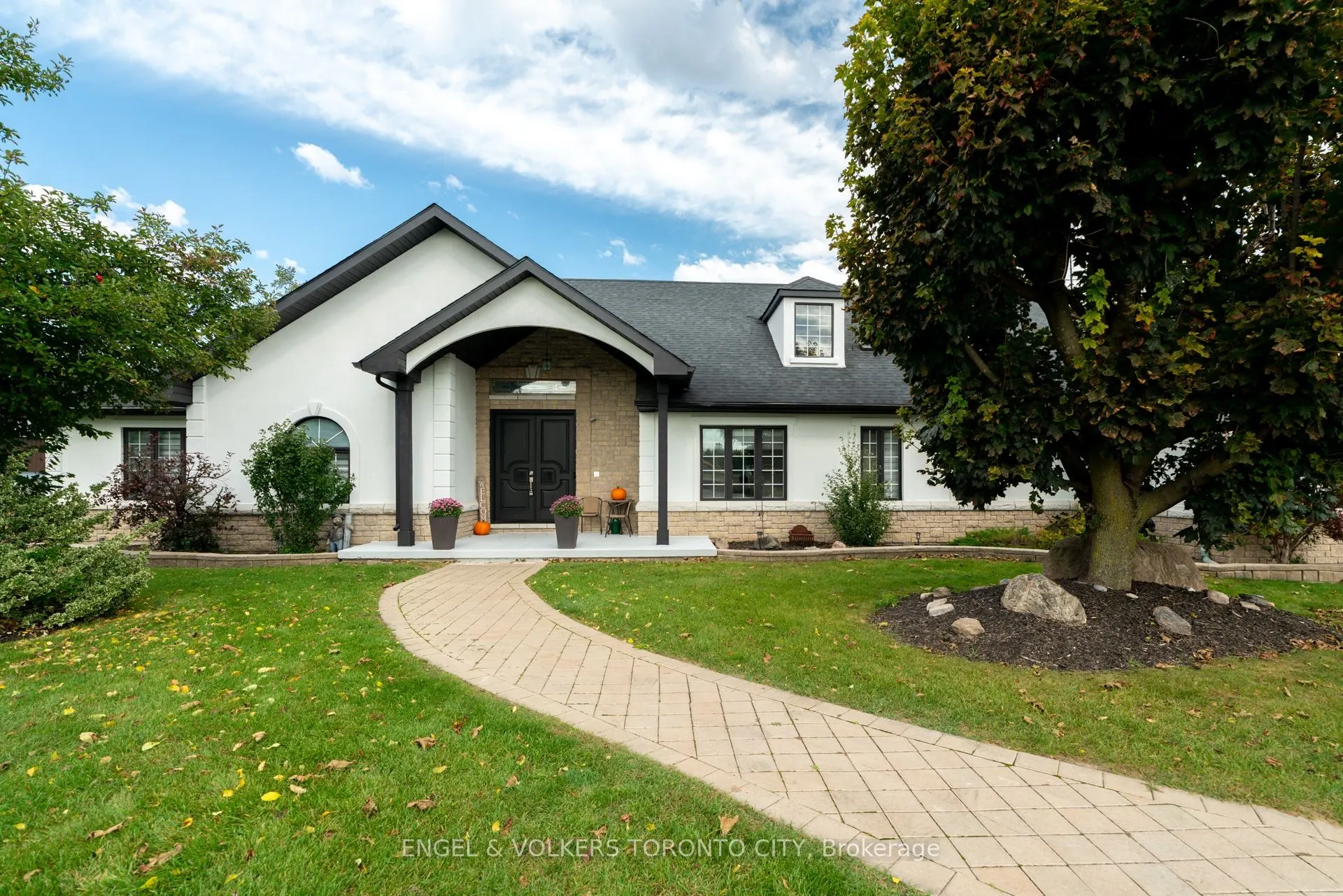 1288 Shore Acres Drive