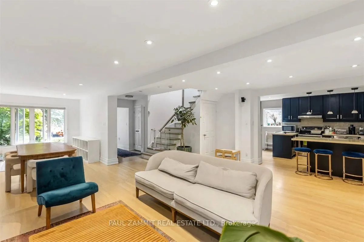50 Breckonwood Crescent