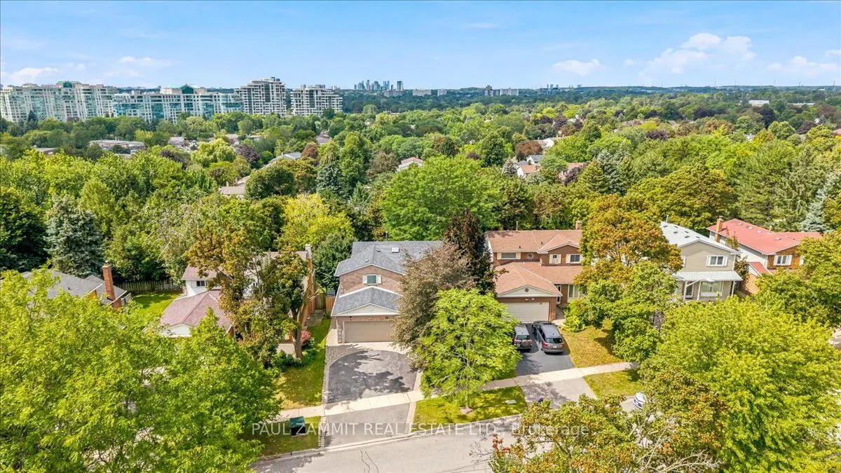 50 Breckonwood Crescent