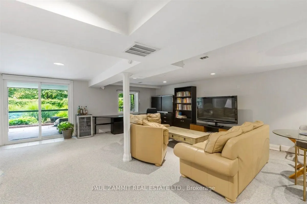 50 Breckonwood Crescent