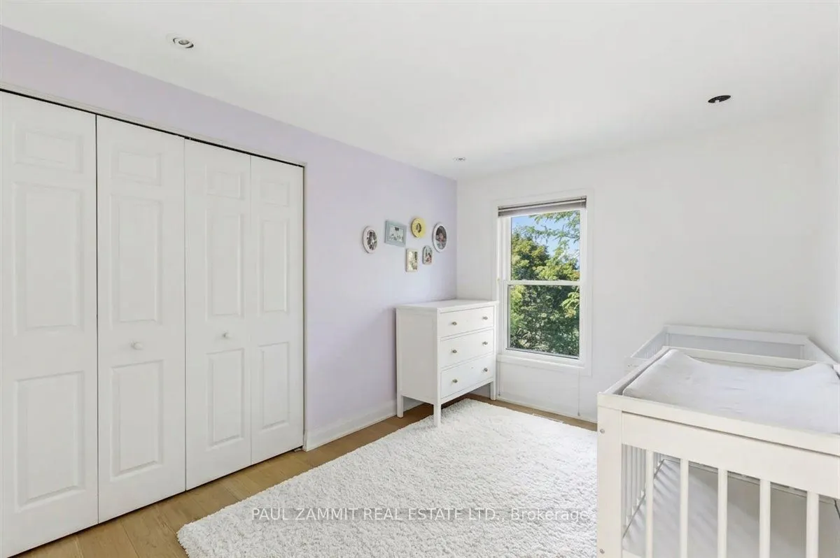 50 Breckonwood Crescent