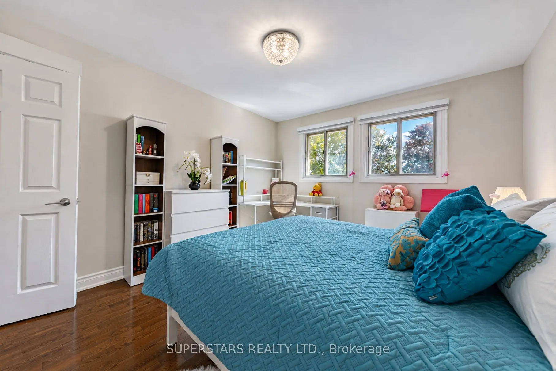 91 Forbes Crescent
