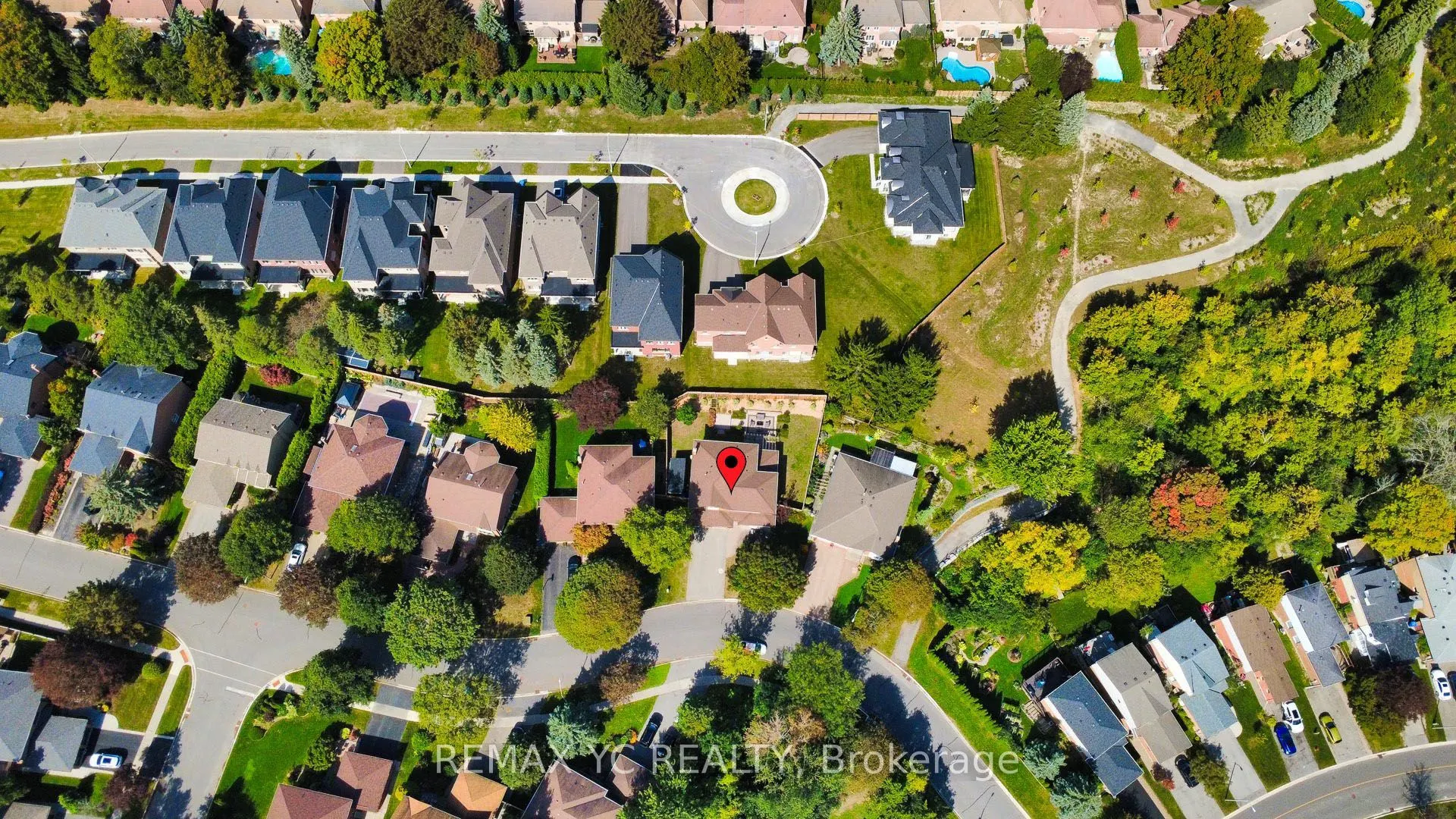 4 Simmons Crescent