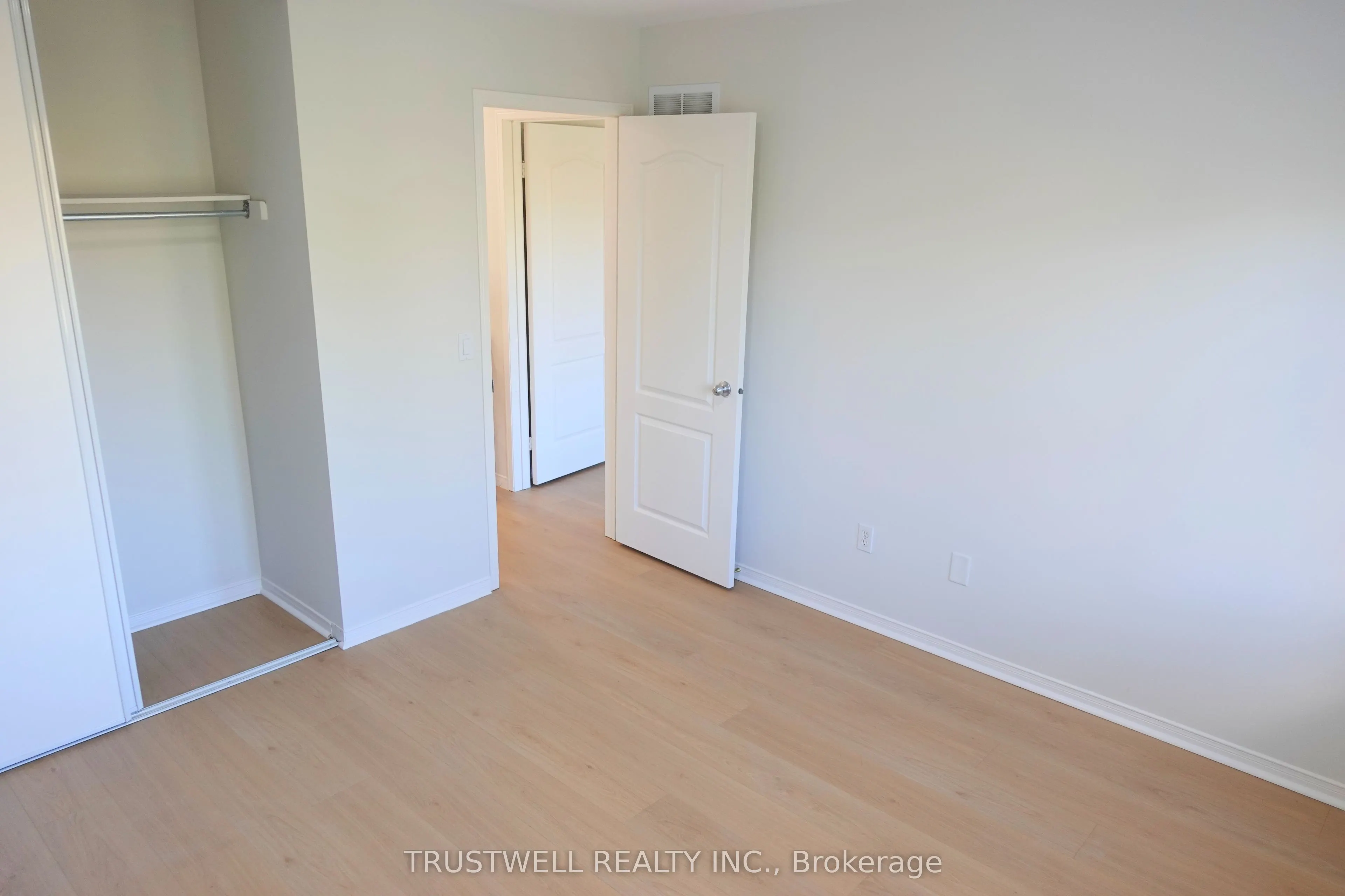 111 Millcliff Circle