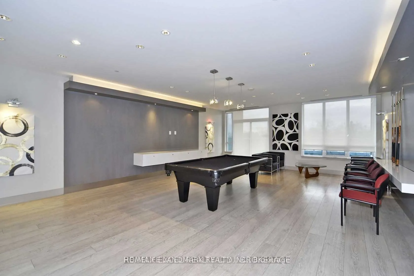 7167 Yonge Street #1408