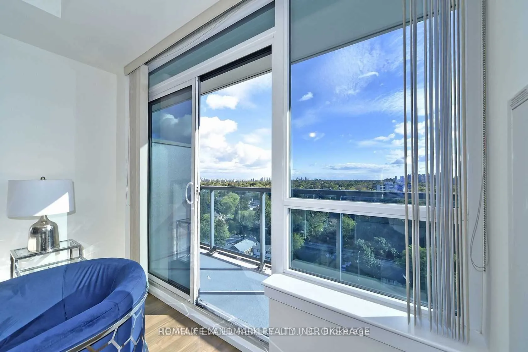 7167 Yonge Street #1408