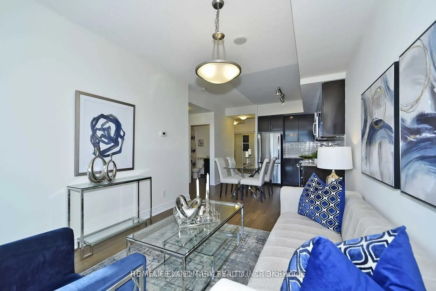 7167 Yonge Street #1408