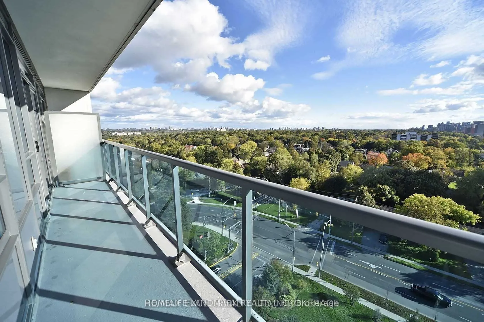 7167 Yonge Street #1408
