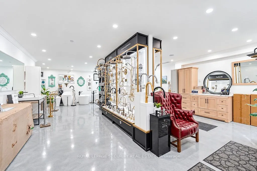17817 Leslie Street #3 & 4
