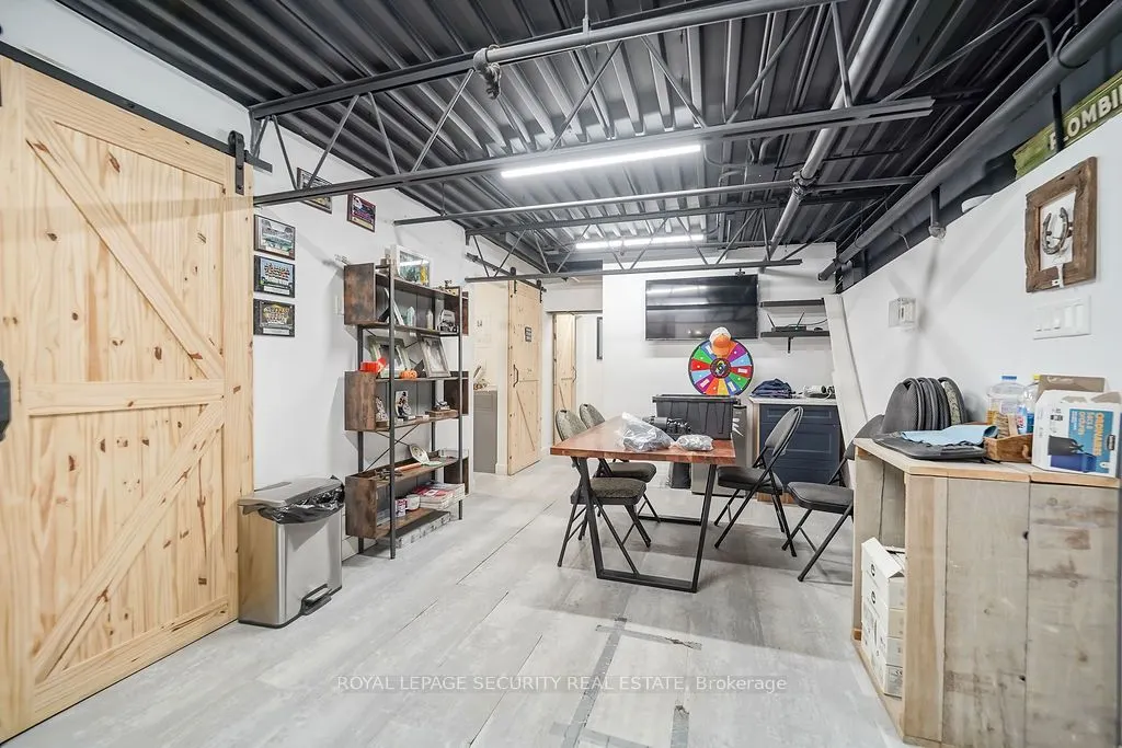 17817 Leslie Street #3 & 4