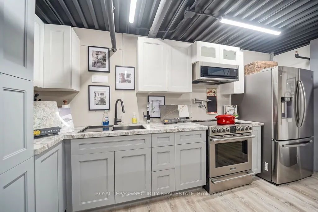 17817 Leslie Street #3 & 4