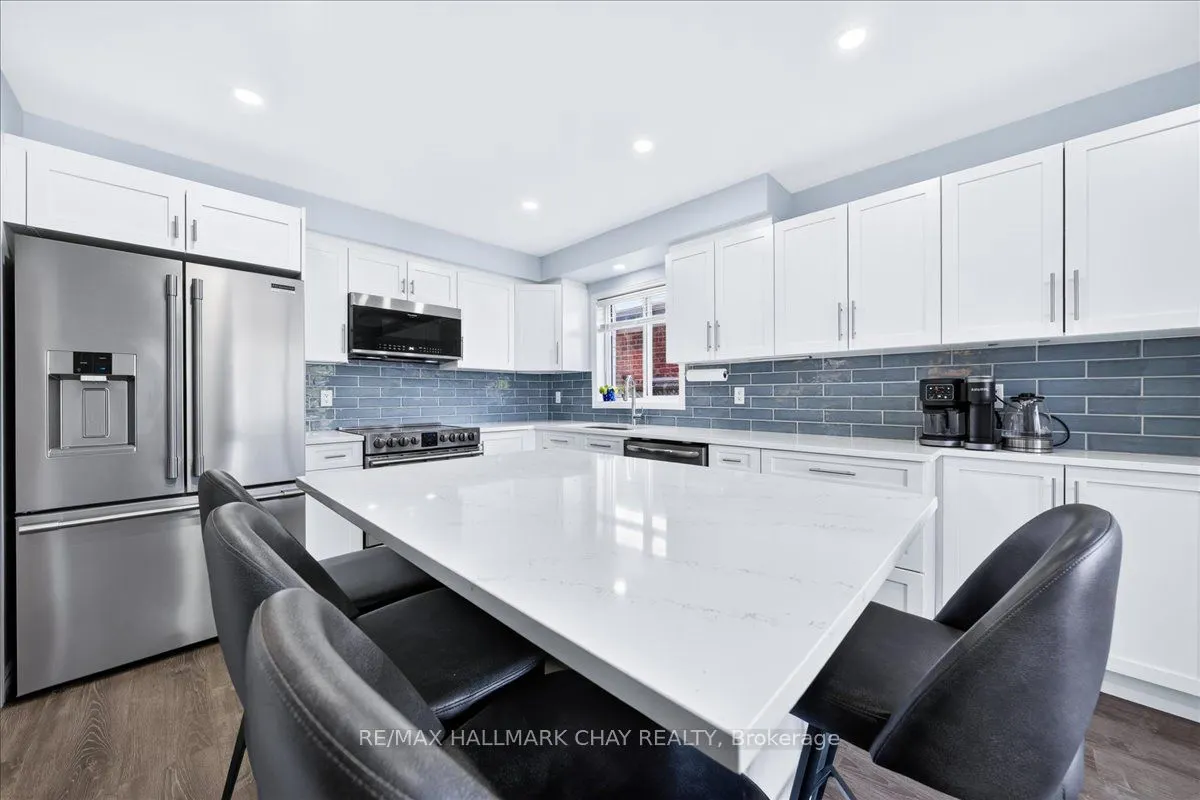 37 Joliette Place