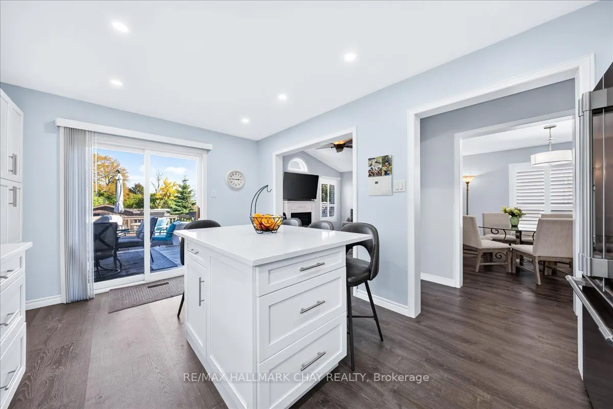 37 Joliette Place