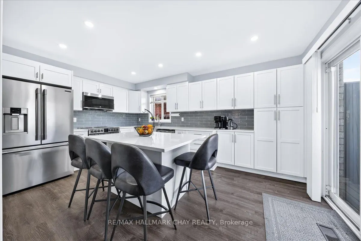 37 Joliette Place