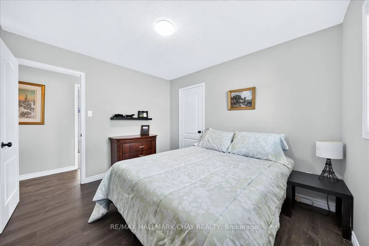 37 Joliette Place