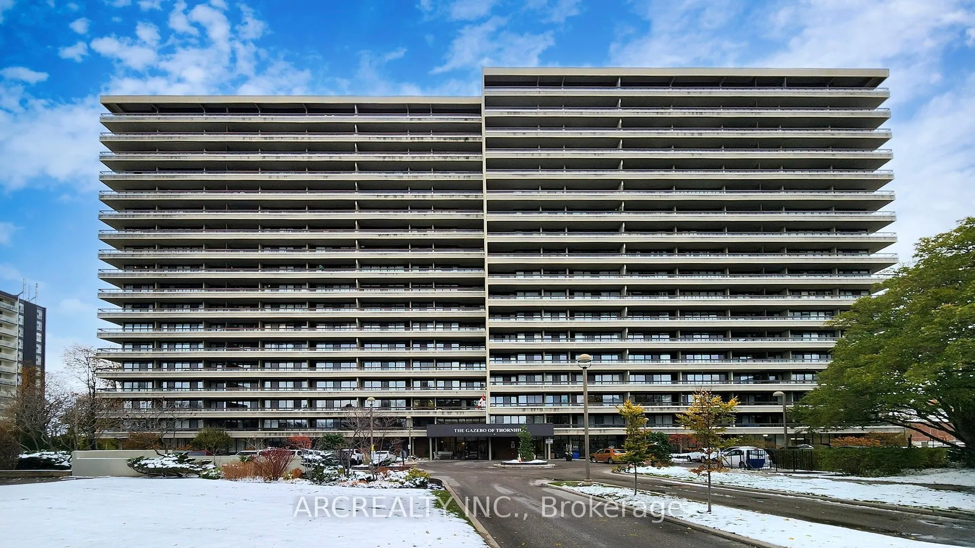 8111 Yonge Street #1403