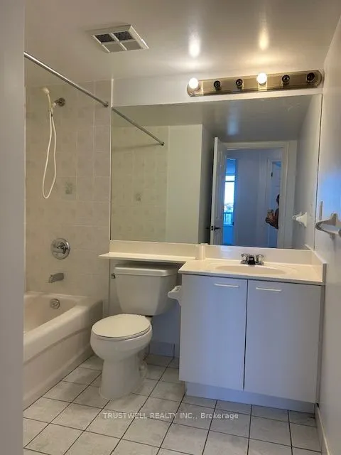 130 Pond Drive #905