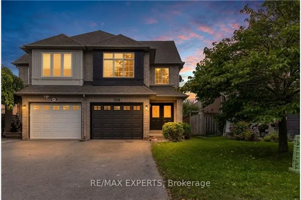 104 Echo Ridge Crescent
