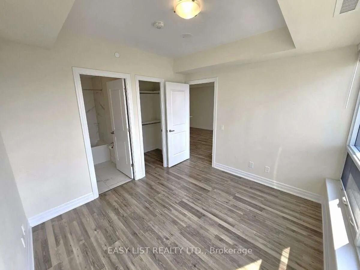 9075 Jane Street #706