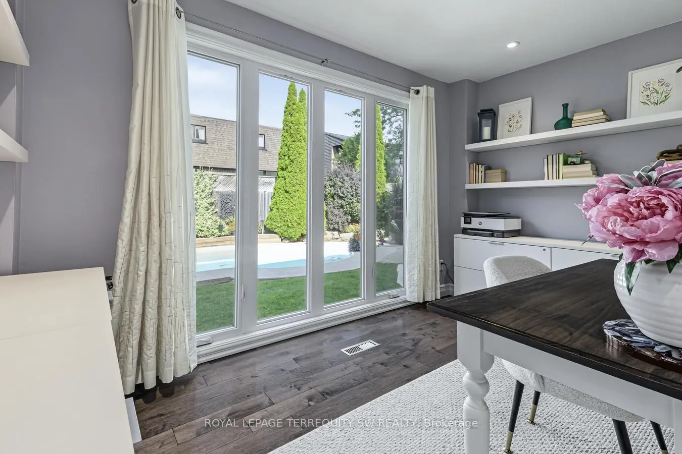 36 Captain Rolph Boulevard