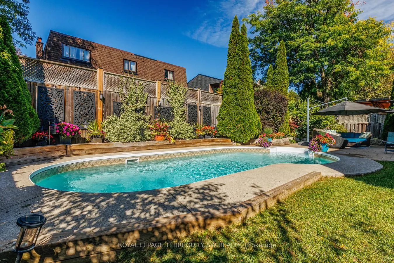 36 Captain Rolph Boulevard