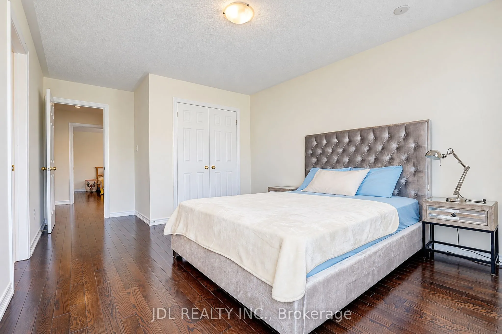 11 Herbert Wales Crescent