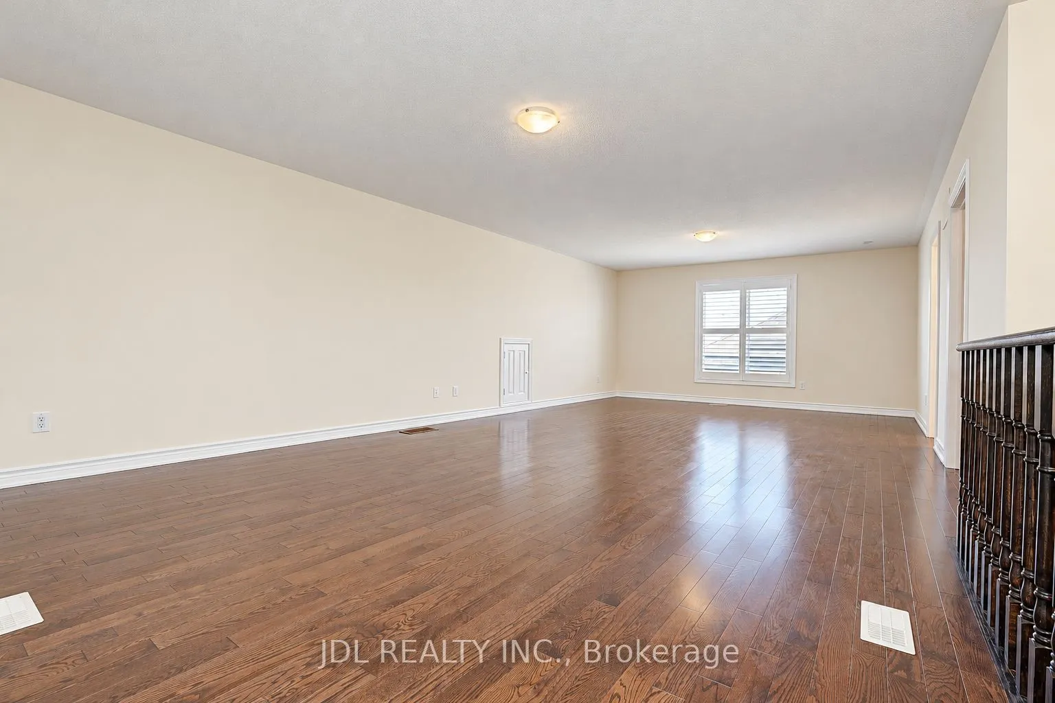 11 Herbert Wales Crescent