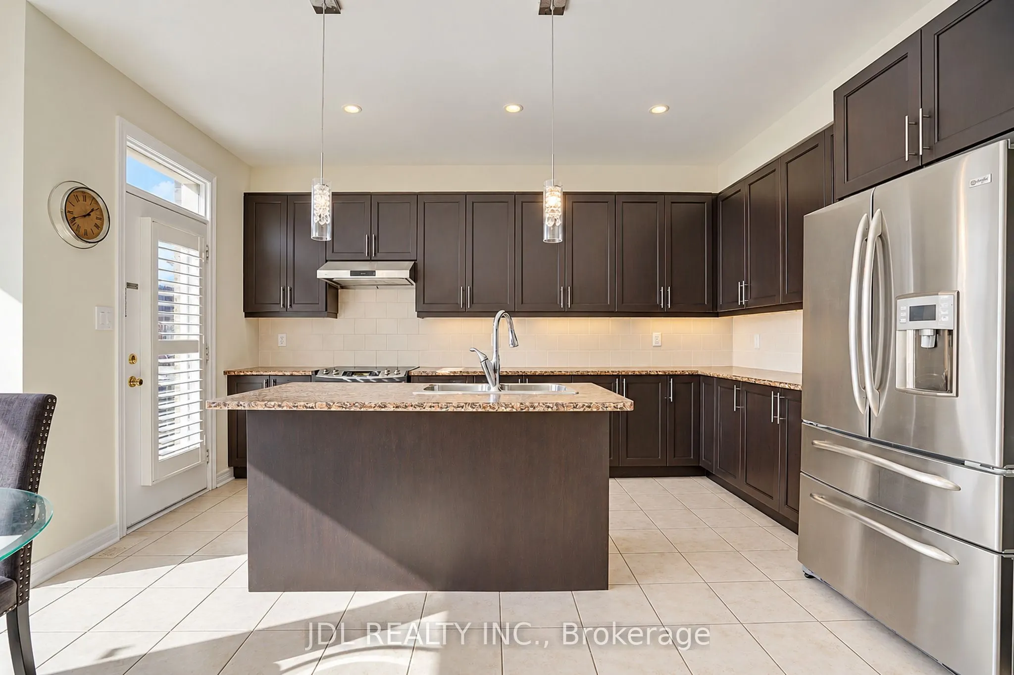 11 Herbert Wales Crescent