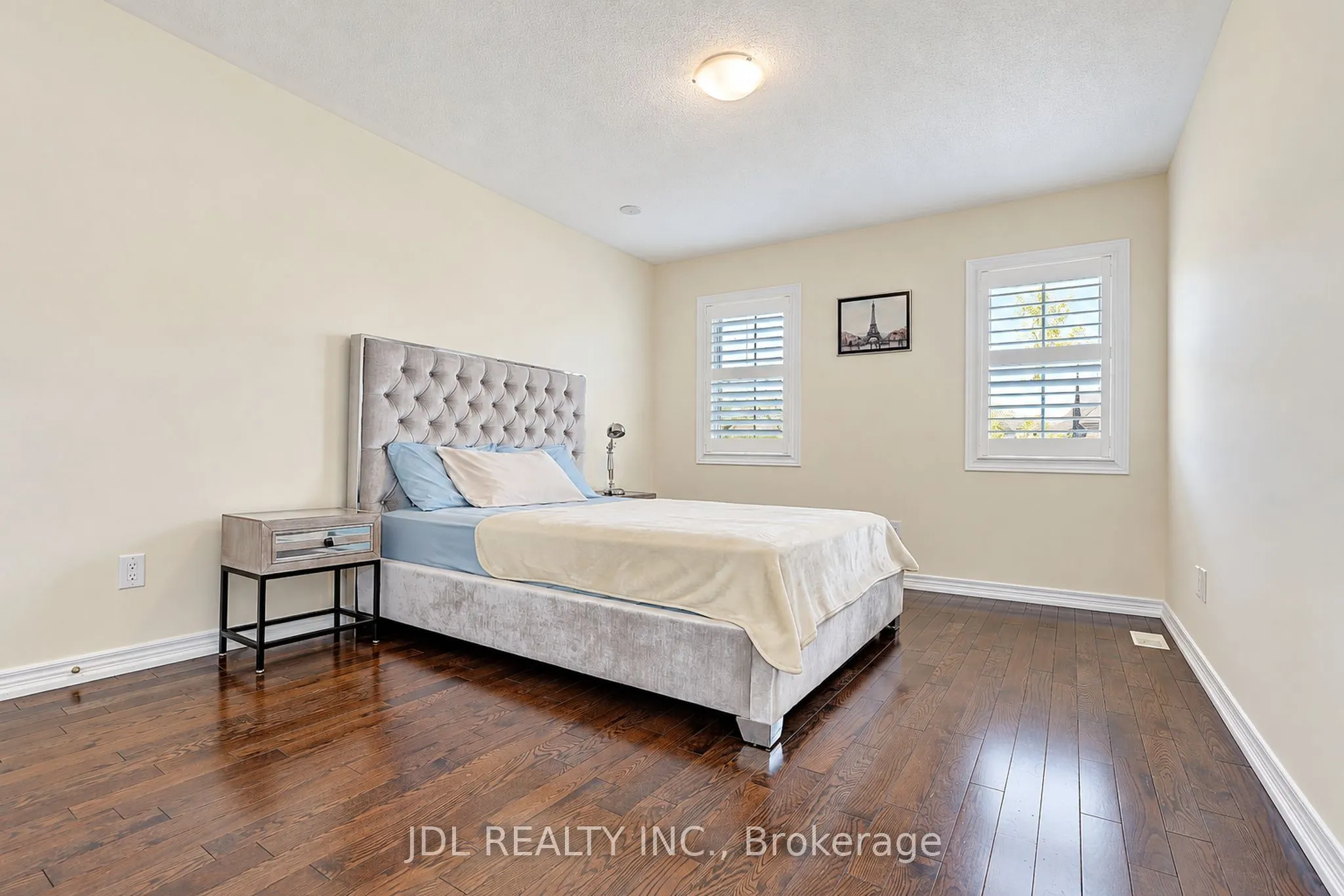 11 Herbert Wales Crescent
