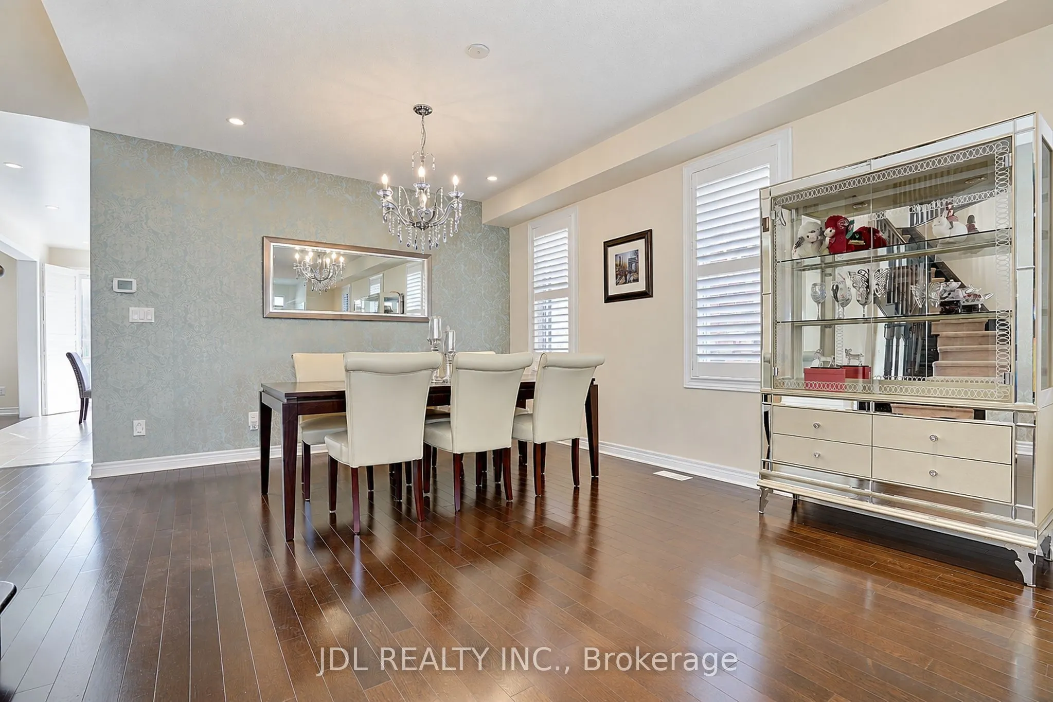 11 Herbert Wales Crescent