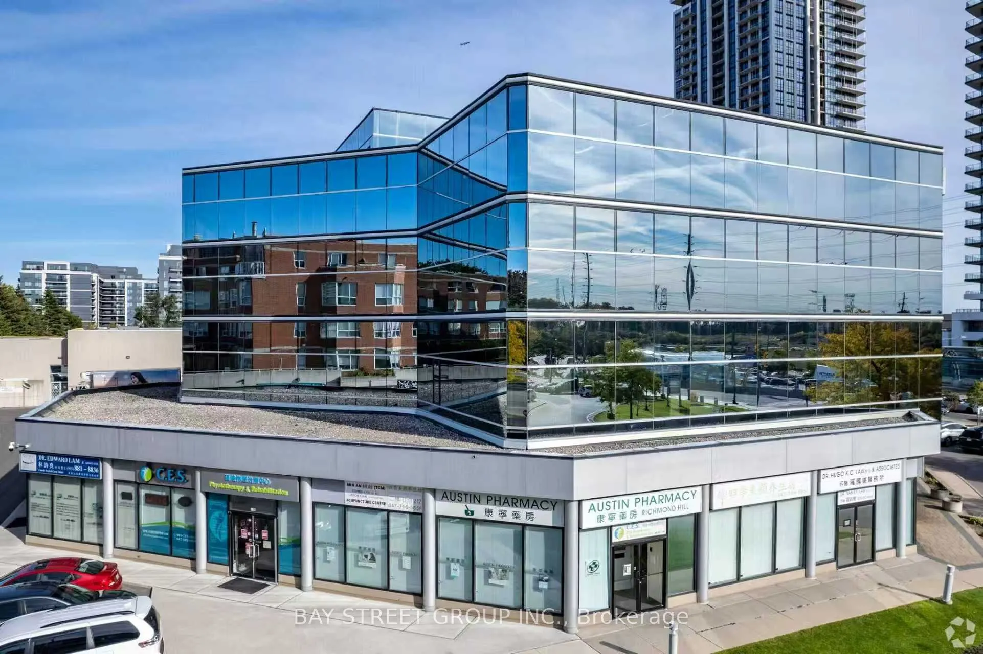 350 Highway 7 E #304
