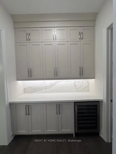21 Casavant Court