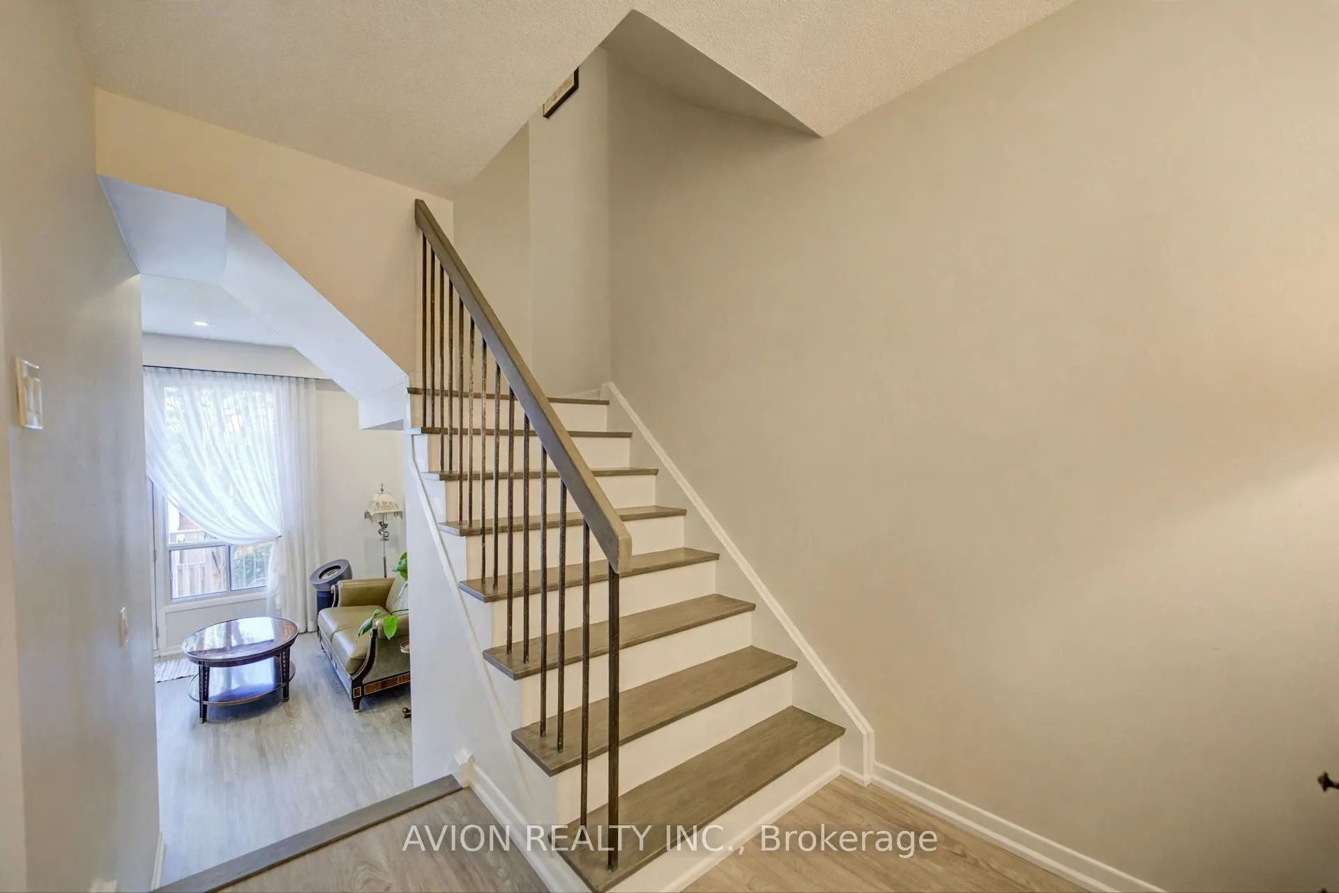 11 Plaisance Road #25