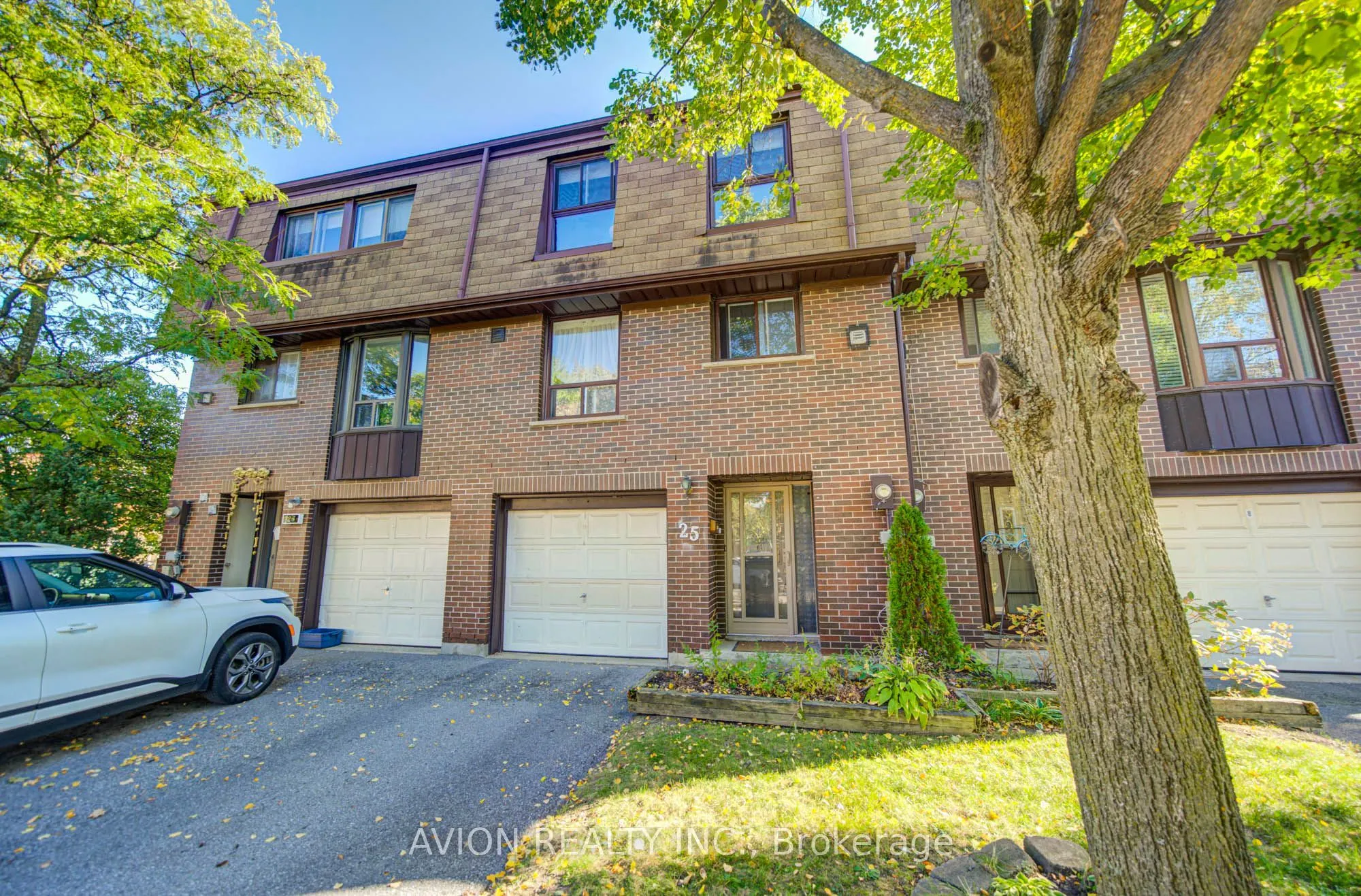 11 Plaisance Road #25