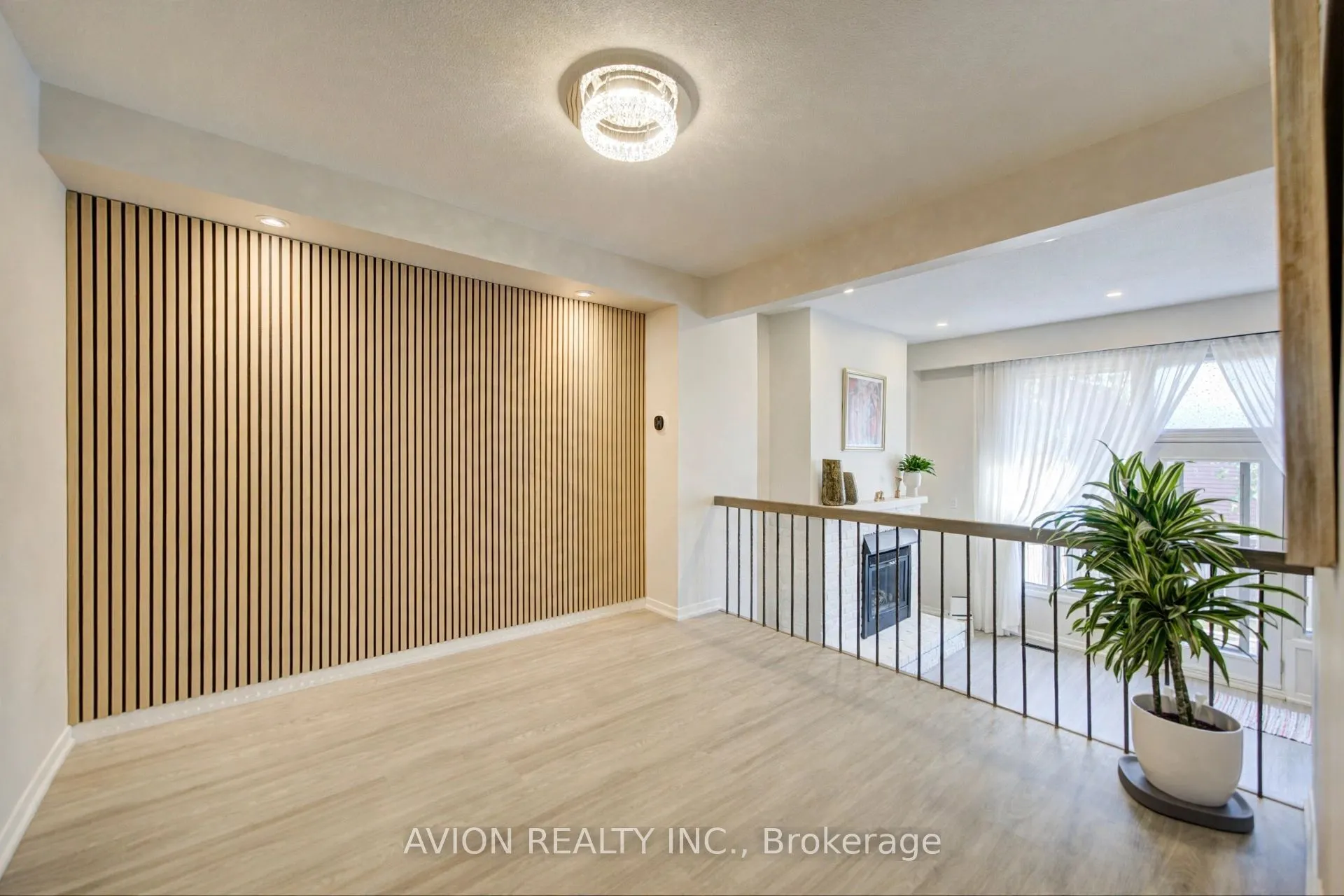 11 Plaisance Road #25