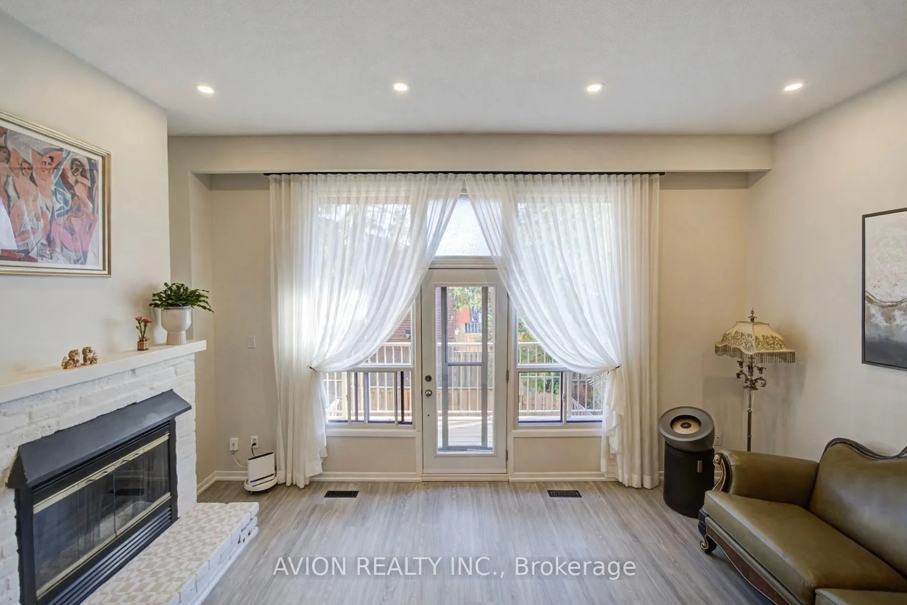 11 Plaisance Road #25