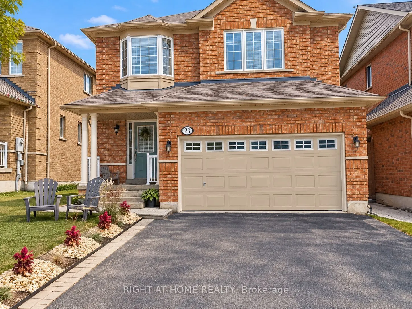23 Lark Crescent #Walkout Basement