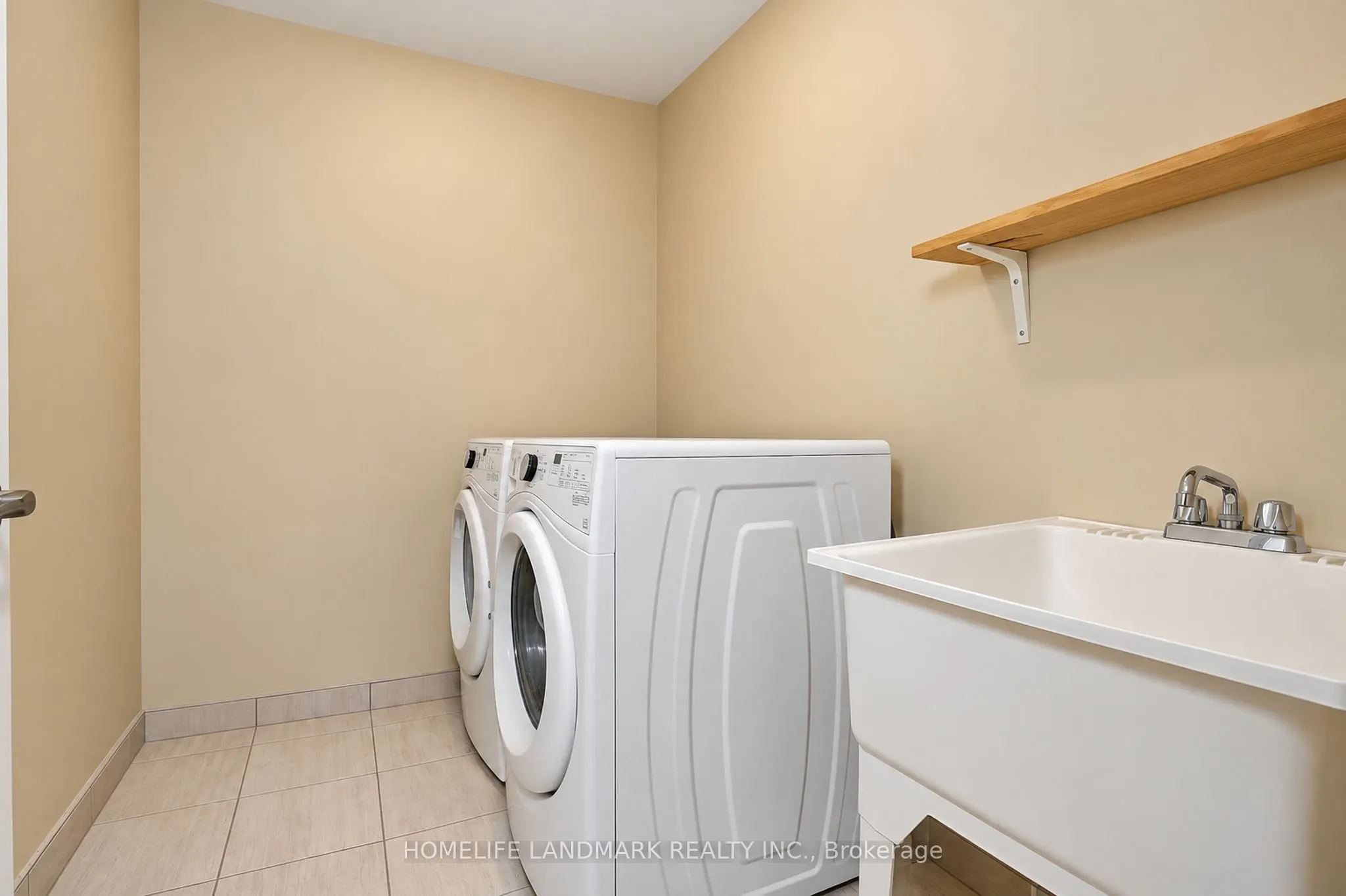 18 Avonmore Trail