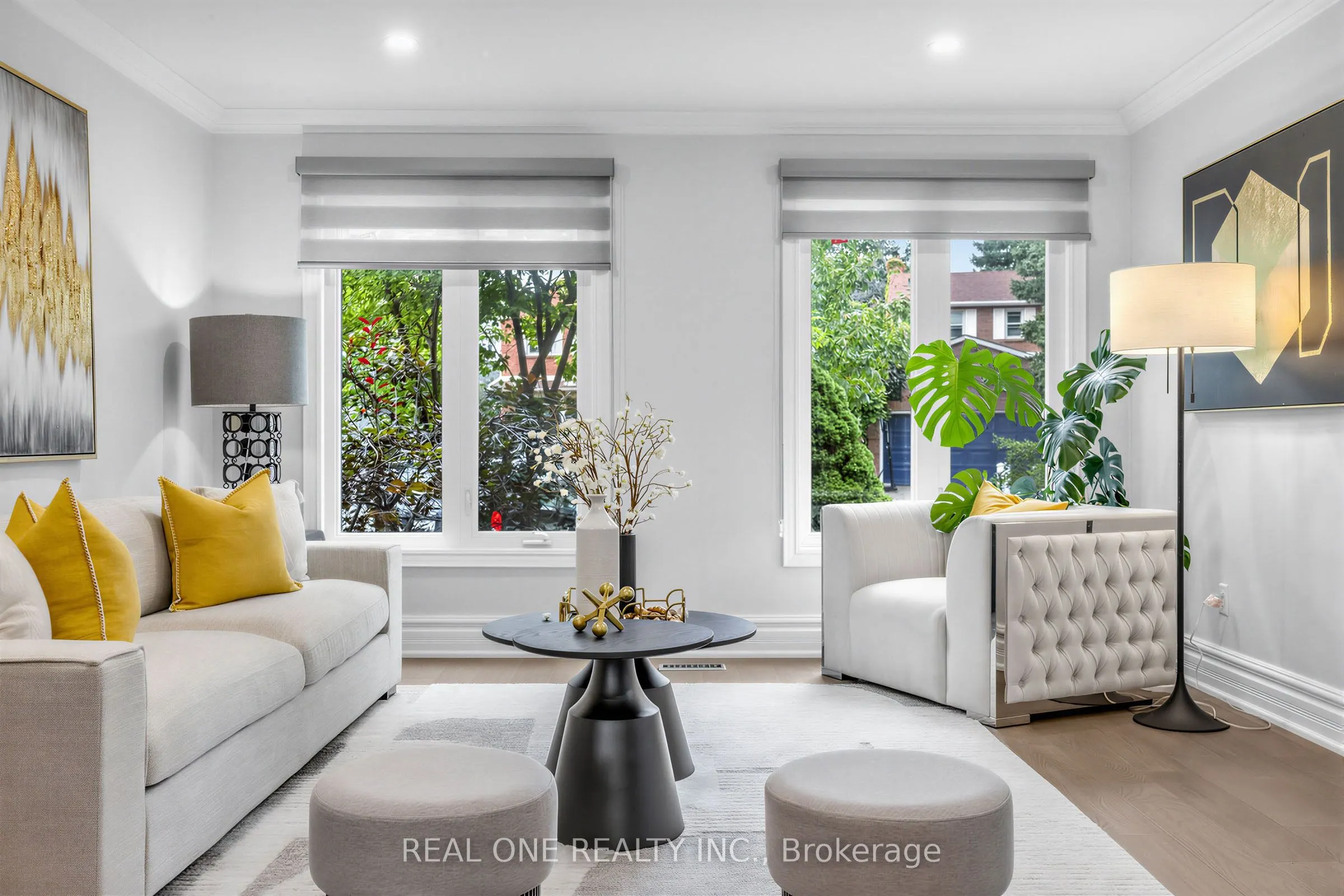 52 Fenwick Crescent