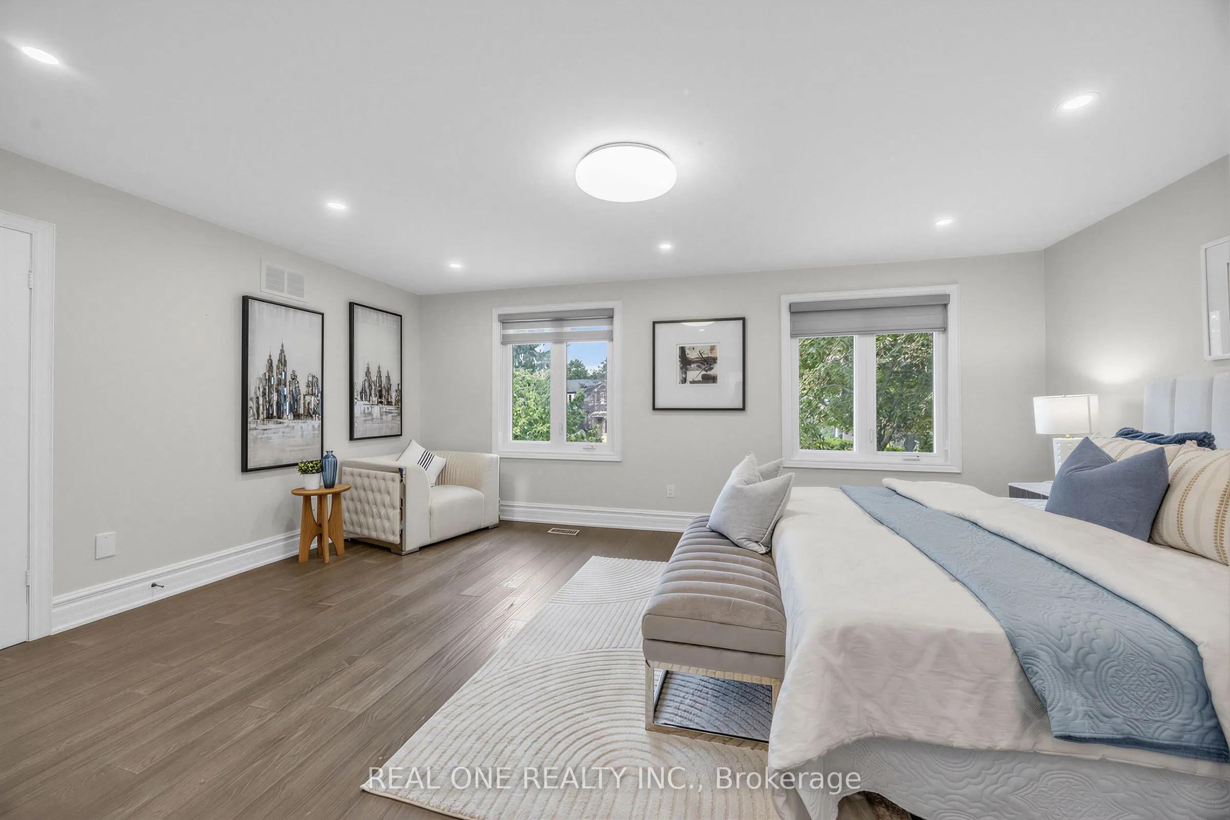 52 Fenwick Crescent