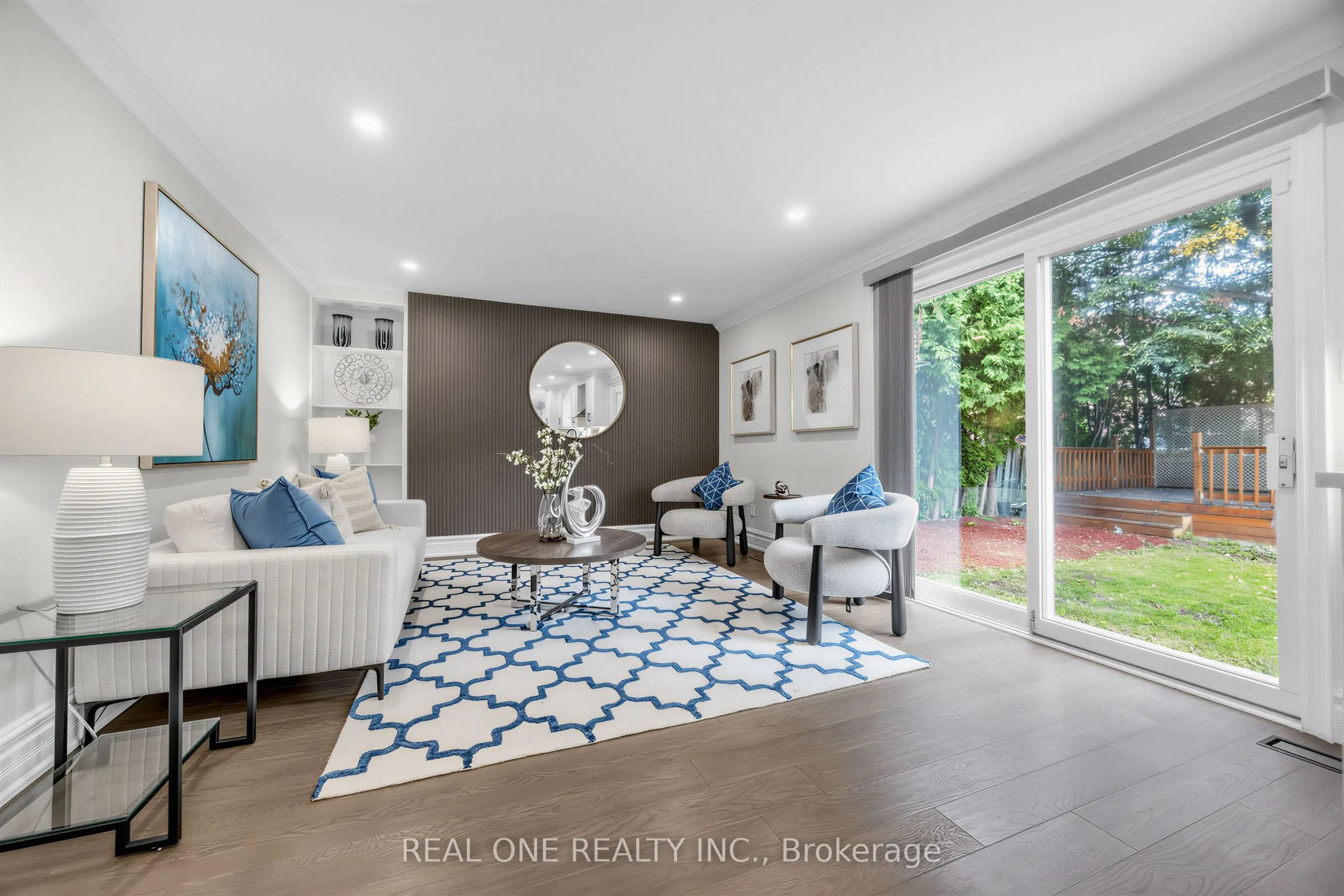 52 Fenwick Crescent