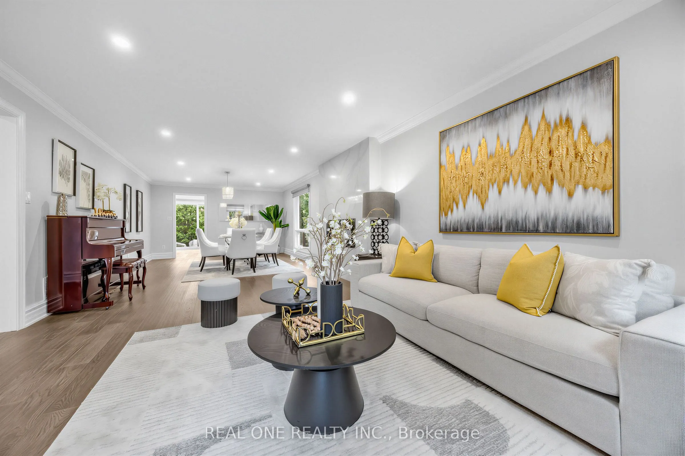 52 Fenwick Crescent