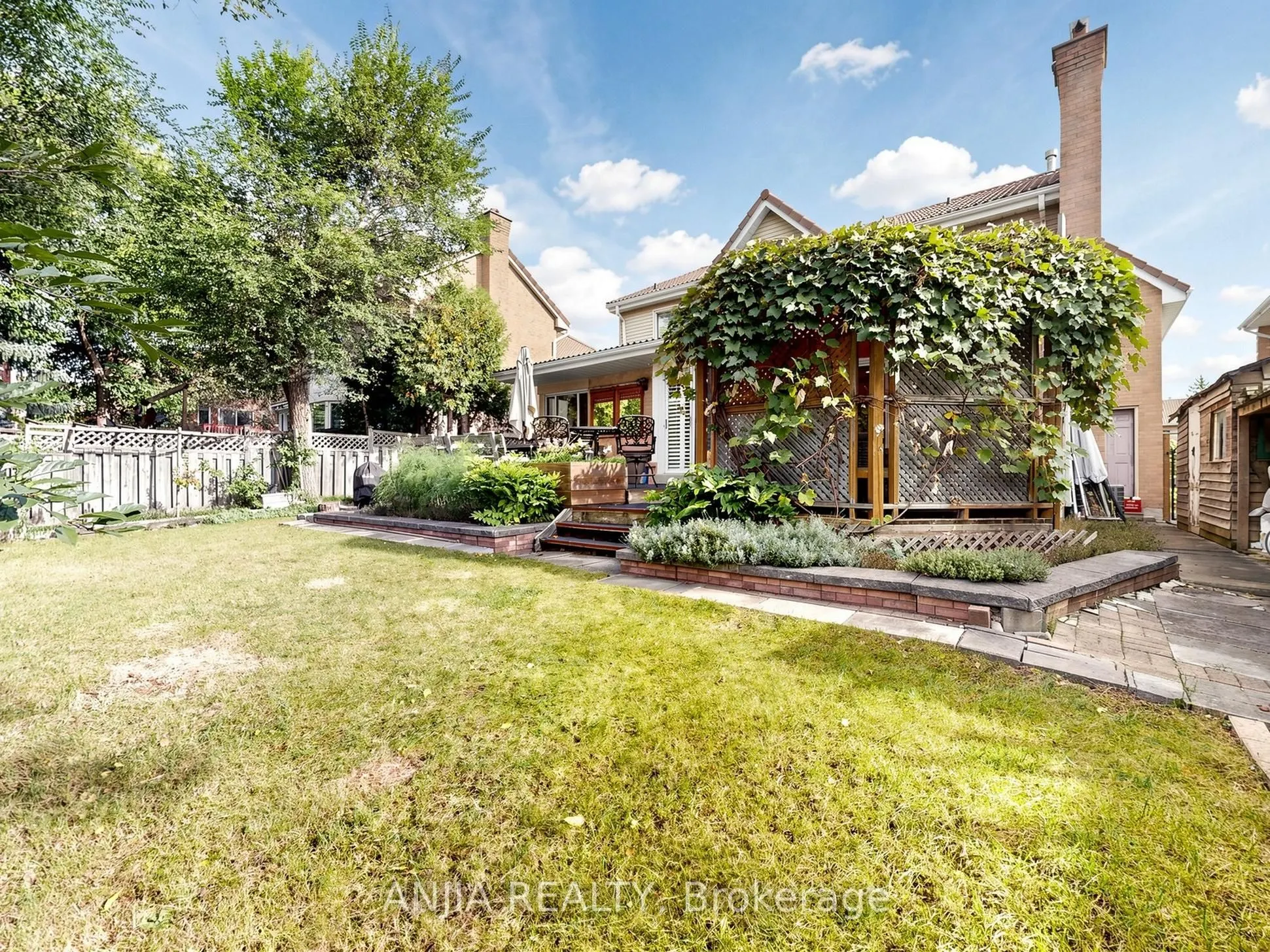 50 Hollingham Road